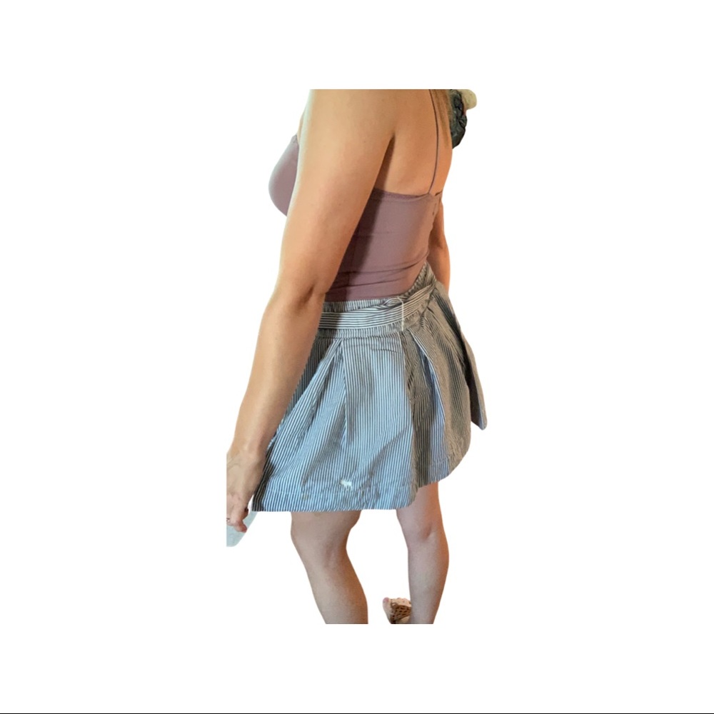 Abercrombie and Fitch pinstripe skirt